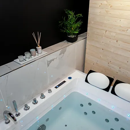 Holiday home Maison Pantheon, D'exception Meaux