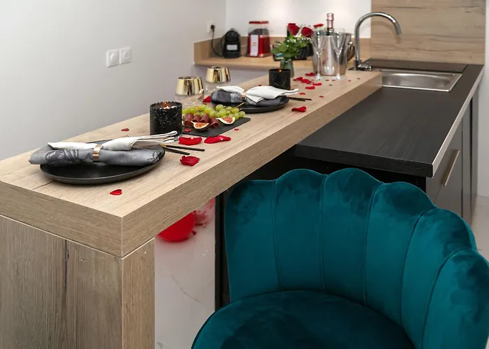 Maison Pantheon, D'exception * 모